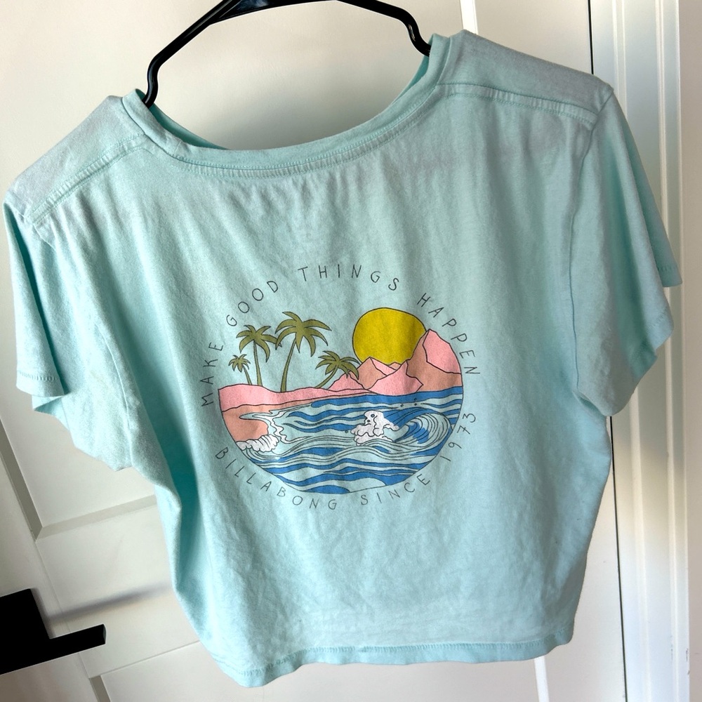 billabong crop top!